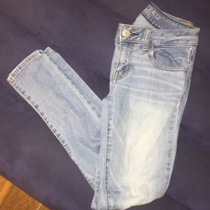American Eagle Jeans size 0. Regular skinny